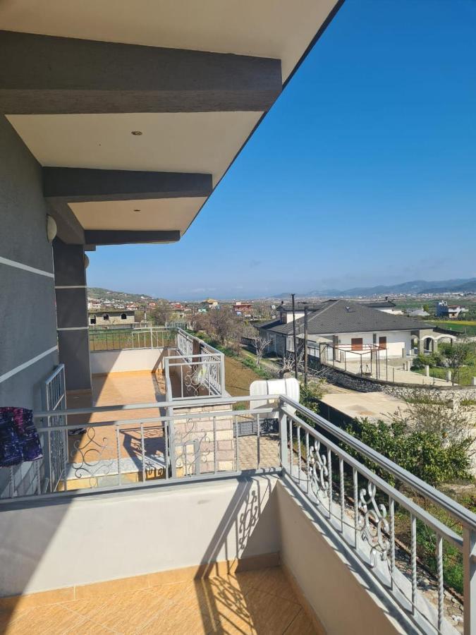 Guest House Ilir Berati Exterior foto